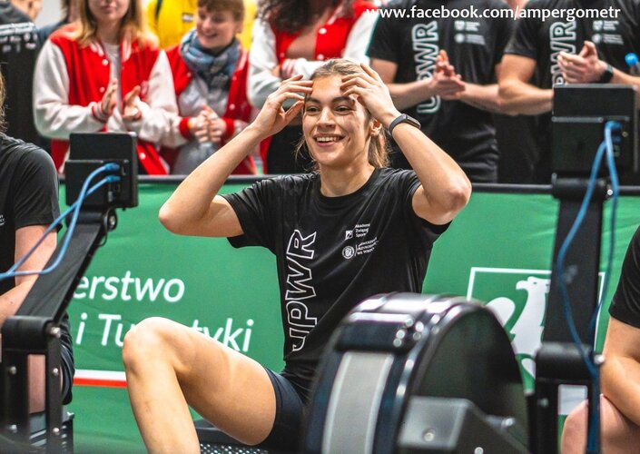 Veterinary student Meriam Mamieliekova won the gold medal at the Polish Academic Rowing Indoor Championships in Warsaw.